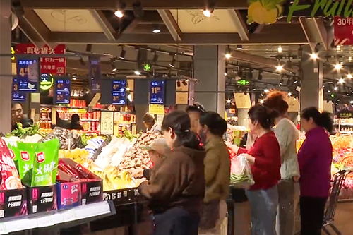 沁源縣 五一 消費(fèi)市場供銷兩旺